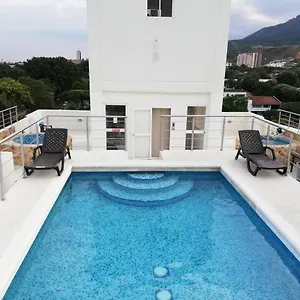  Hotel Flora Suites-loft Luxury